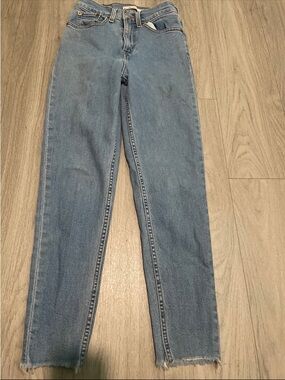 Classic High-Rise Straight Leg Jeans - Light Blue